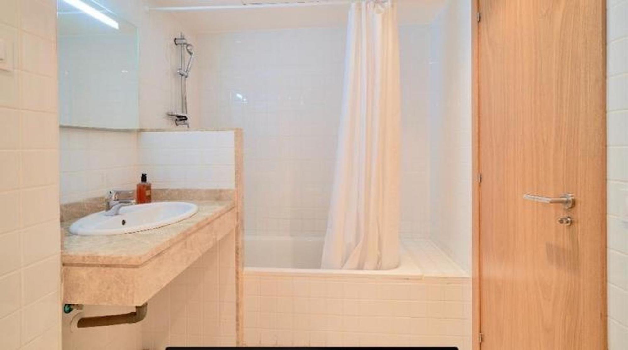 Holidays2Malaga Heroe De Sostoa Con Piscina Junto Estacion Ave Y Playa Εξωτερικό φωτογραφία